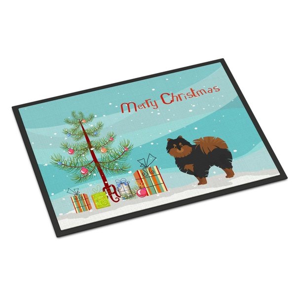 Carolines Treasures 24 x 36 in. Pomeranian Christmas Tree Indoor or Outdoor Mat CK3477JMAT